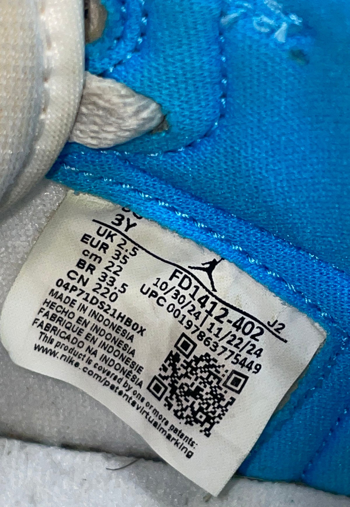 Nike Air Jordan 1 Retro High OG University Blue FD1412-402 Size 3Y