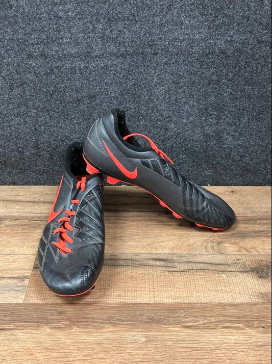 Nike Total90 Laser IV Black Orange Soccer Cleats Size 11.5