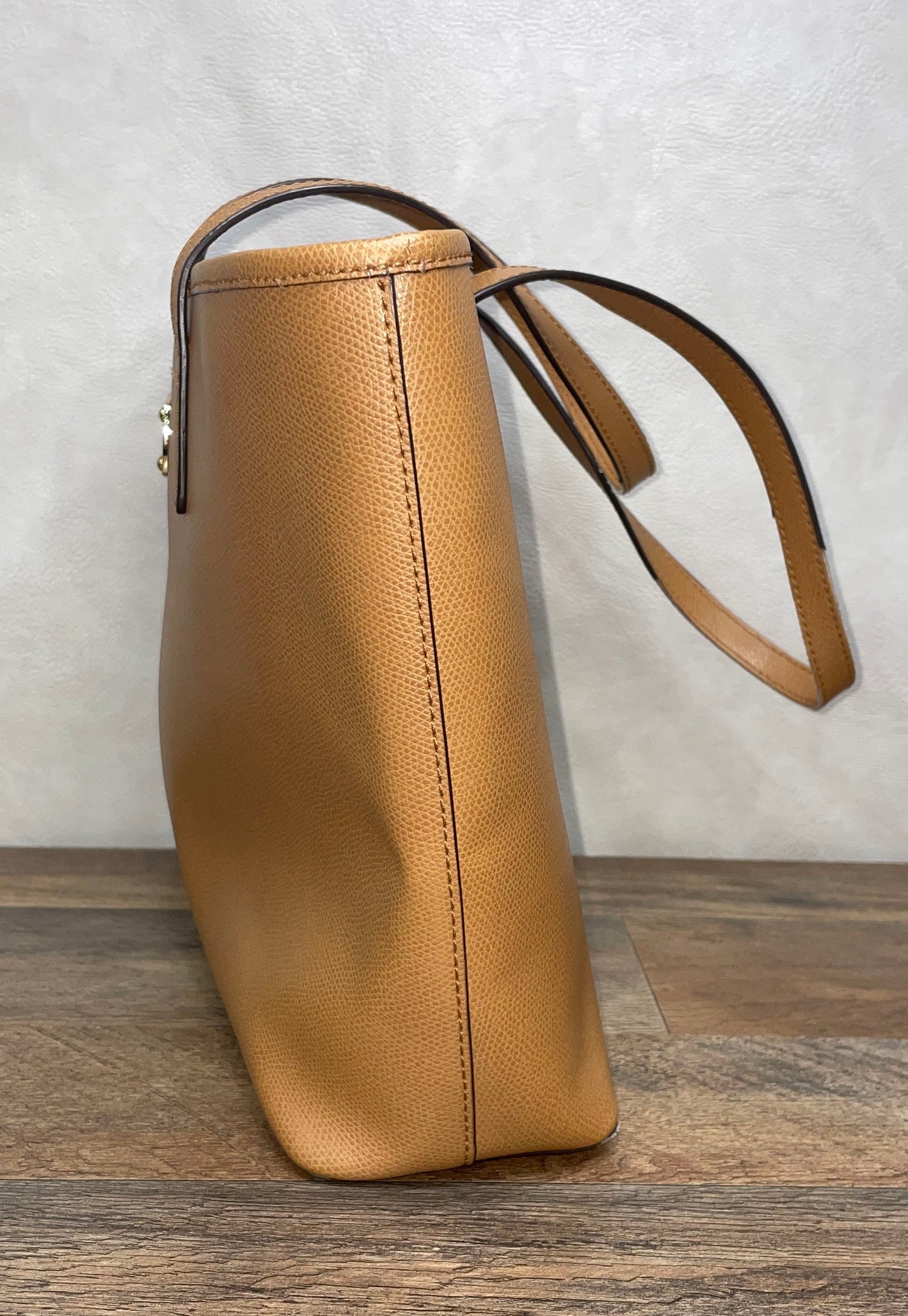 Michael Kors Brown Pebbled Leather Tote Handbag Gold Hardware