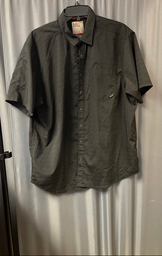 5.11 Tactical Men's Short Sleeve Button Up Shirt Black Ripstop Grid Snap Sz L