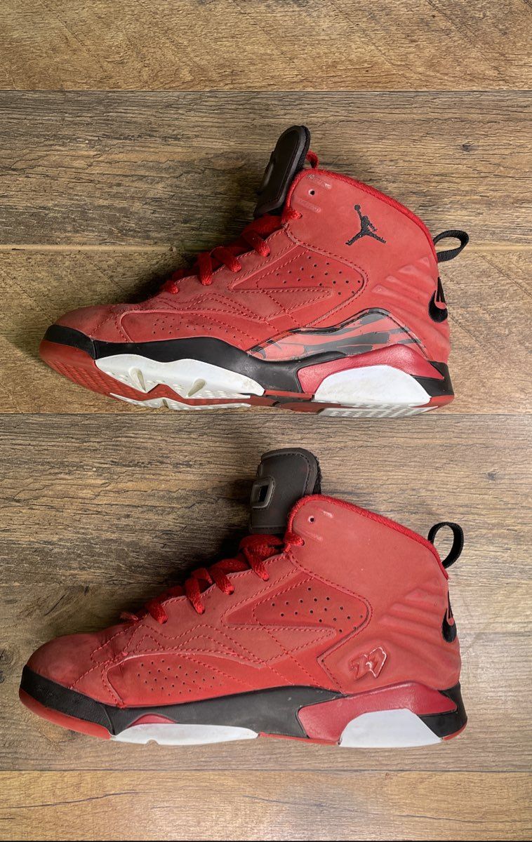 Boy's Nike Jordan Jumpman MVP Red/black Sneaker Size 2Y