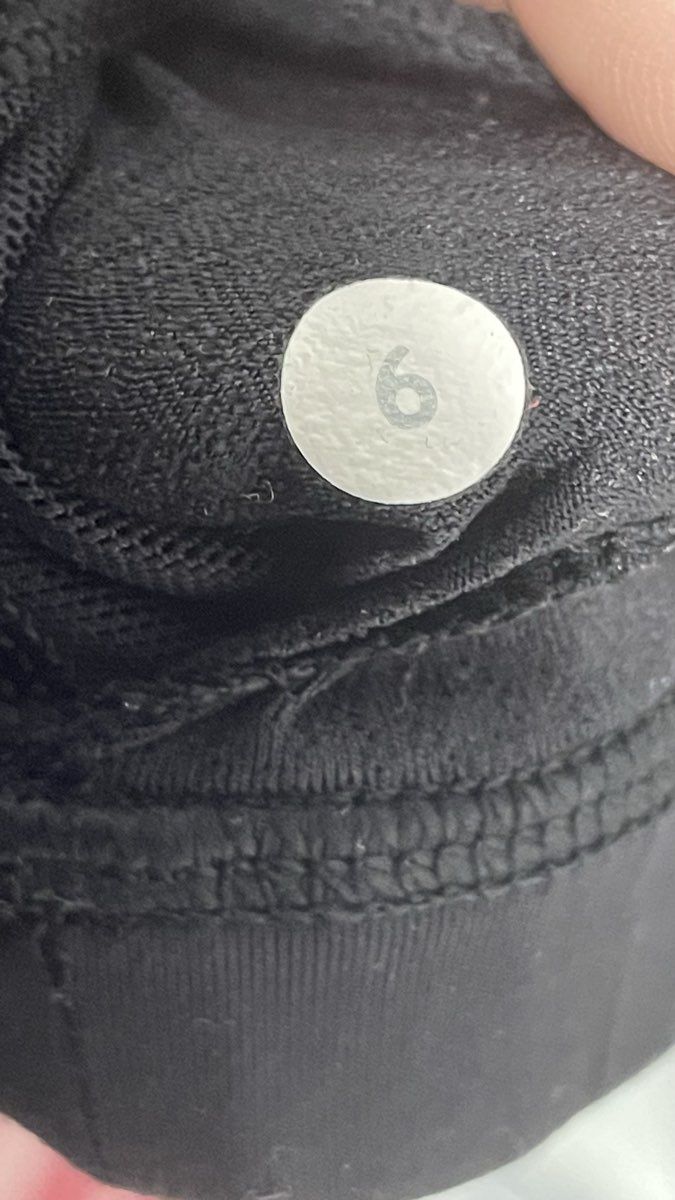 Lululemon Women's Wild Tank Top Black Gray Striped Strappy Criss Cross Sz 6