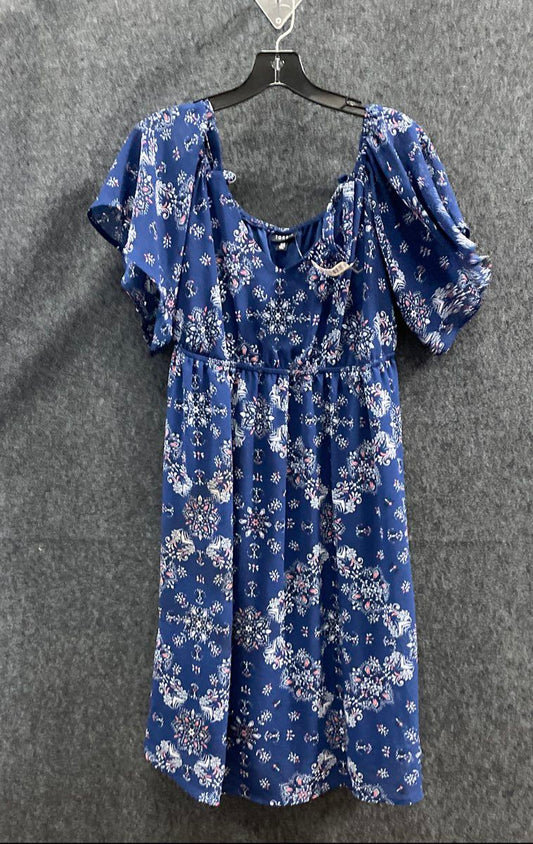 Torrid Women's Navy Medallion Chiffon Cold Shoulder Dress Sz 00 NWT