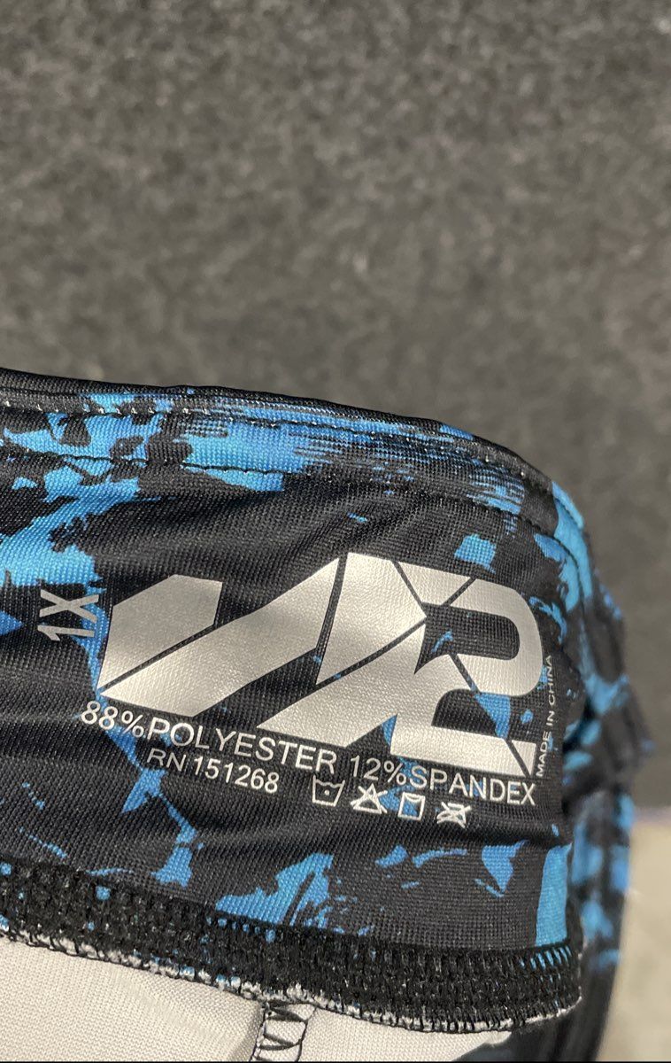 S2 Women's NWT Capri Leggings Black Blue Abstract Print Athletic Size 1X