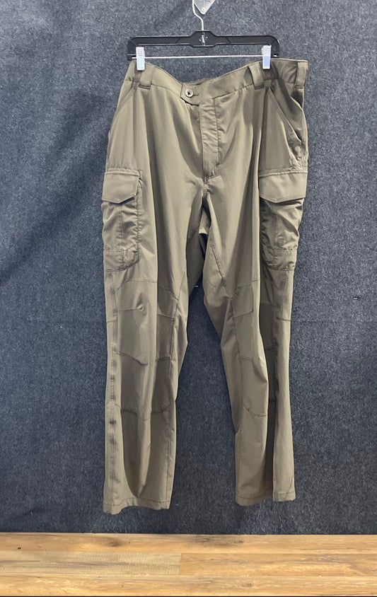 5.11 Tactical Men's Green Khaki Tactical Cargo Pants Sz 44x32