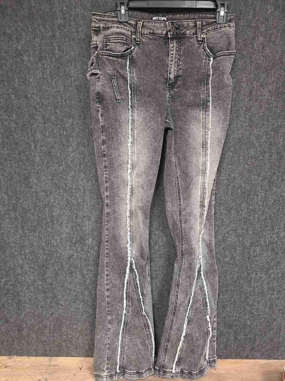 Hot Topic Women's Grey Faded Flare Jeans Raw Seam Distressed Grommet Sz 15