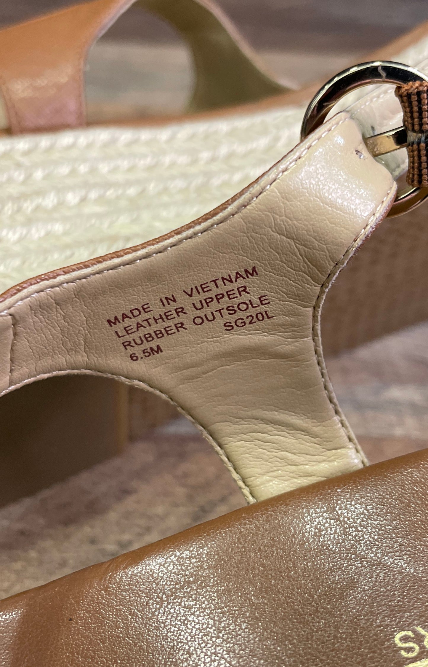 Michael Kors Kendrick Luggage Brown Leather Espadrille Wedge Sandals Size 6.5M
