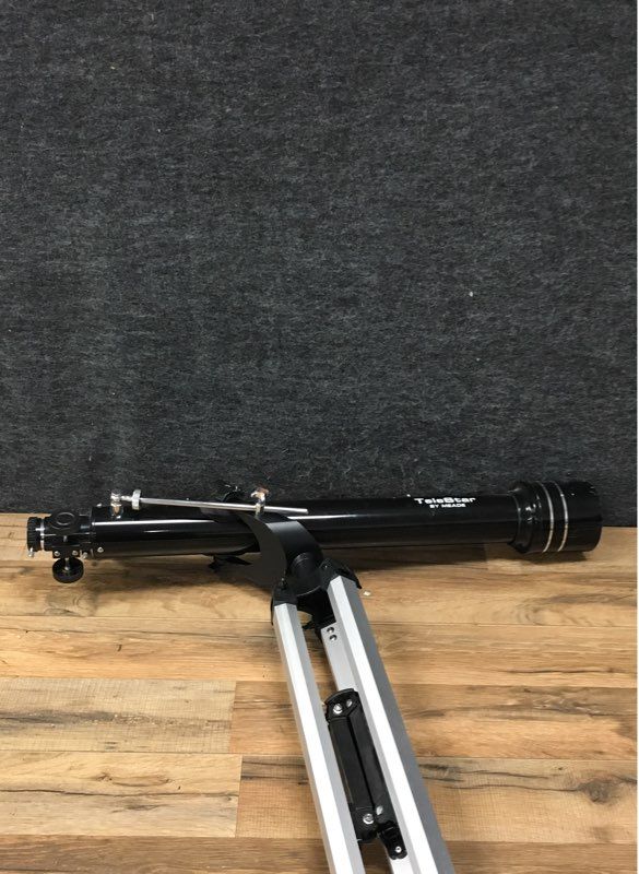 Telestar by Meade 60AZ-A 60mm Refractor Telescope 700mm Focal Length Tripod