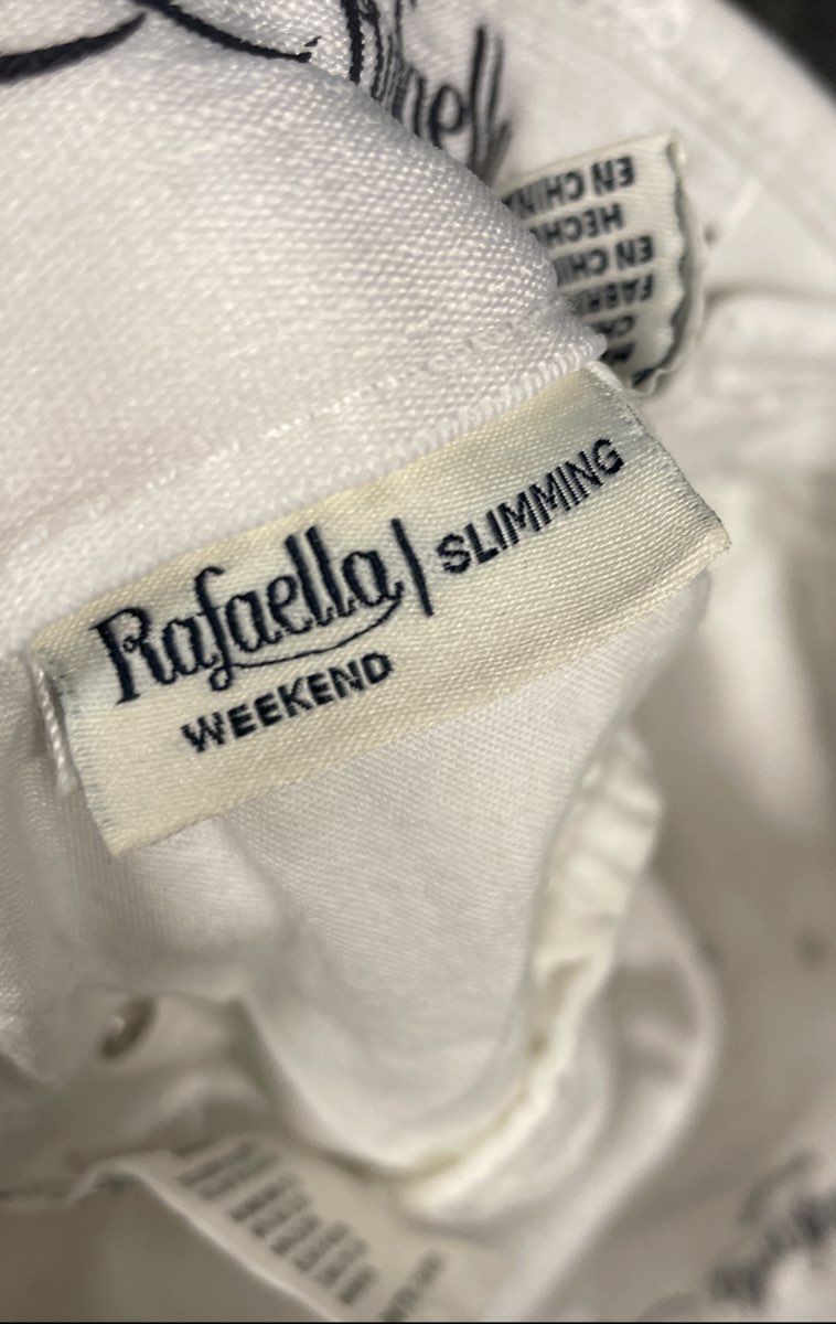 Rafaella Women's White Slimming Denim with Benefits Weekend Jeans NWT Sz 4