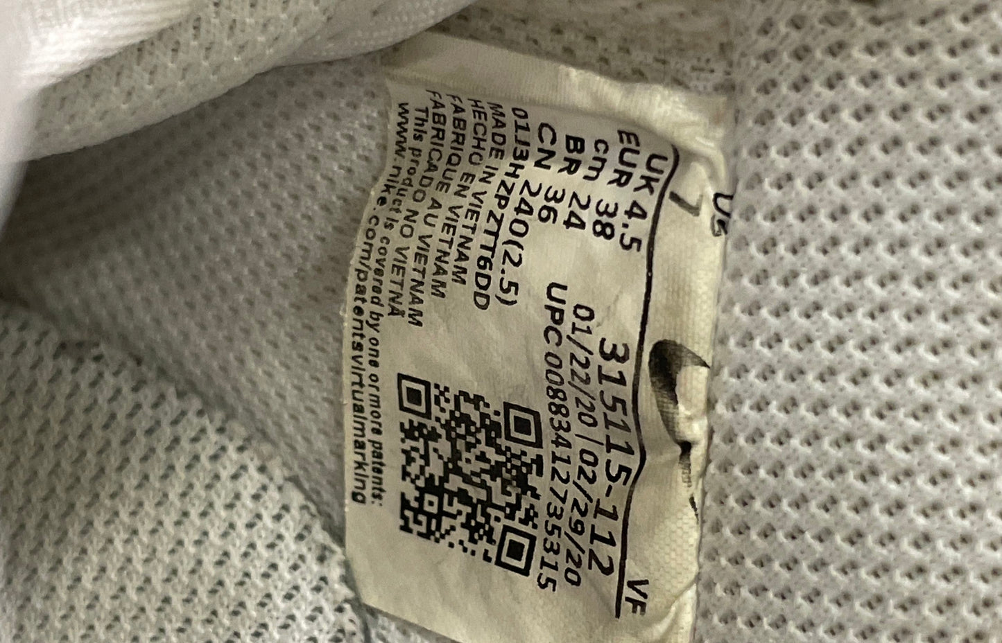 Nike Air Force 1 Low GS Triple White Leather Sneakers Size 7Y 315115-112