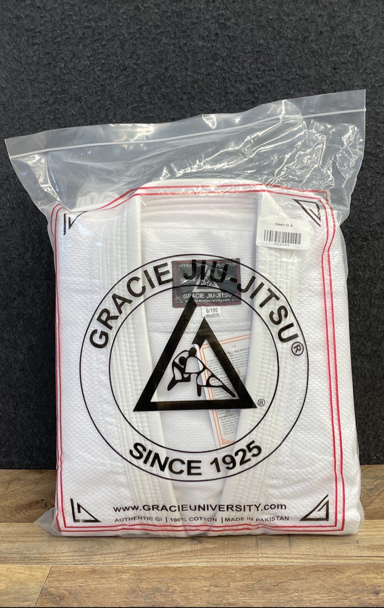 Gracie Jiu-Jitsu White Classic BJJ GI Uniform Jacket Pants 3 Belts NWT Sz 6/190