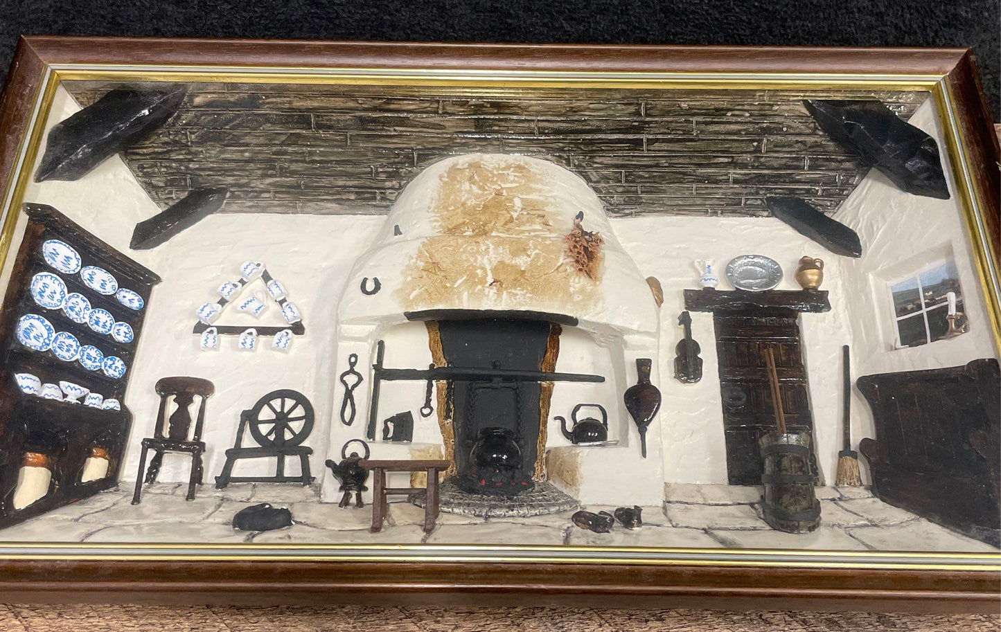 Detailed Colonial Home Scene Shadow Box