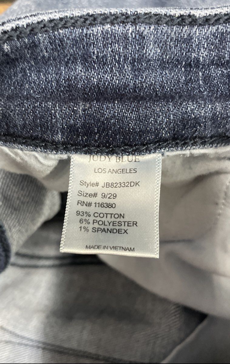 Judy Blue Women's Boyfriend Fit Distressed Blue Denim Jeans Sz 9/29