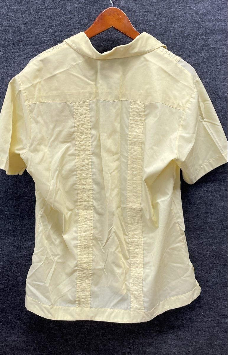 Vintage 80s Guayabera Yucateca Men's Yellow Embroidered 4 Pocket Shirt Sz L