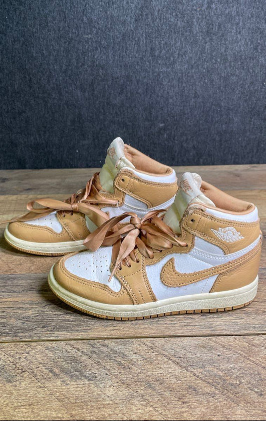 Nike Air Jordan 1 Retro High OG Praline Tan White Youth Size 12C