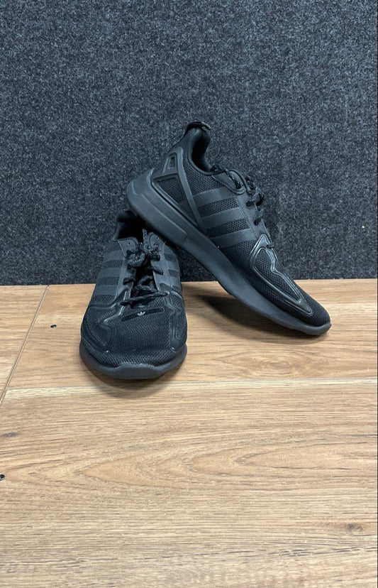 Adidas ZX Flux Triple Black Core Black Running Sneakers Size 5.5