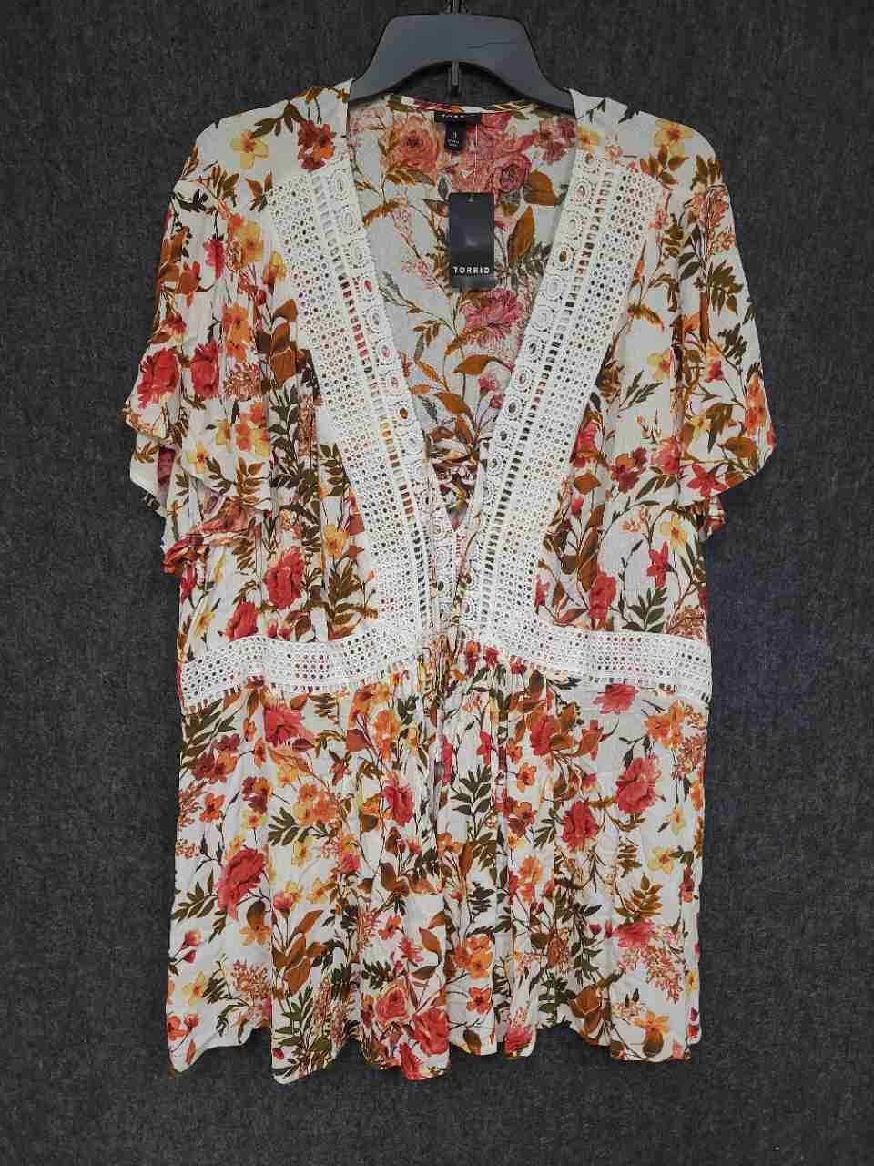 Torrid Women's White Floral Crinkle Gauze Lace Up Crochet Trim Blouse NWT Sz 3X