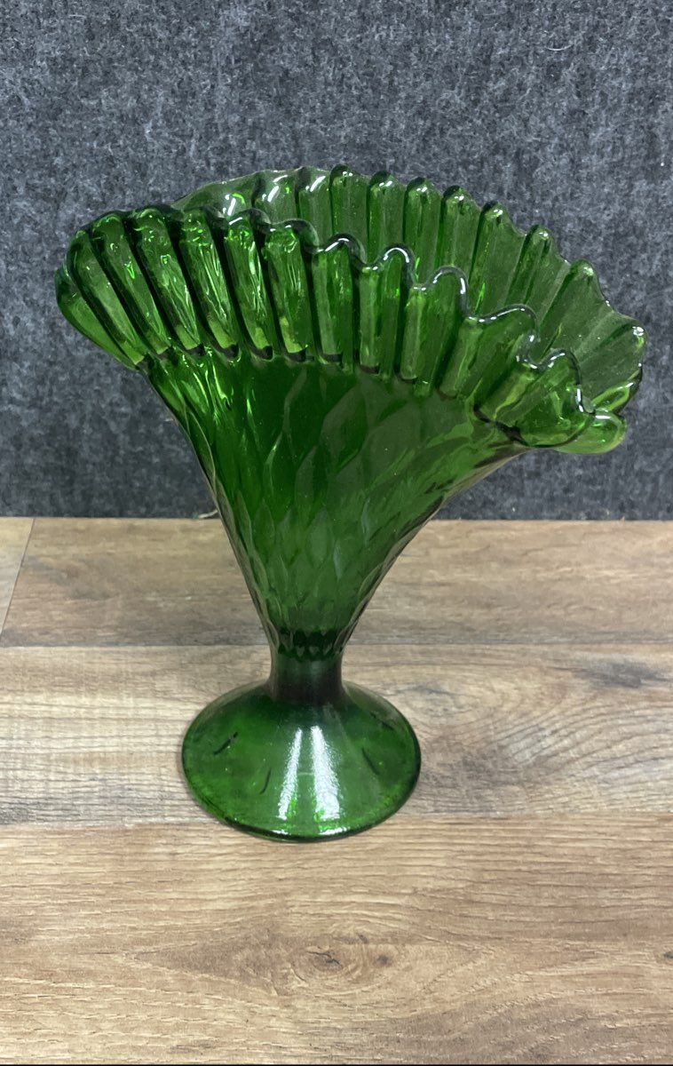 Emerald Green Glass Fan Vase