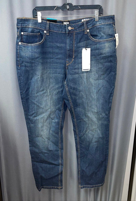 NWT DKNY Jeans Men's Bedford Slim Fit Blue Denim Jeans Size 38x30