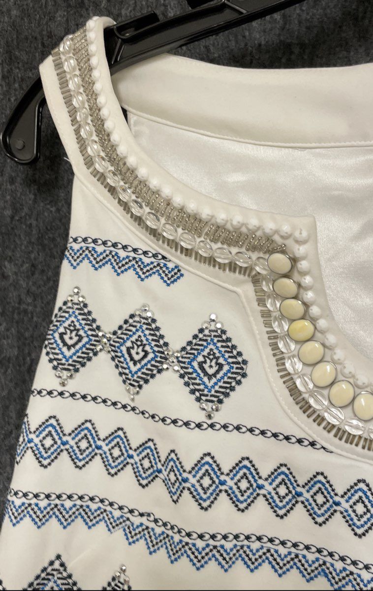 White House Black Market Women's White Blue Embellished Geometric Shift Dress 8