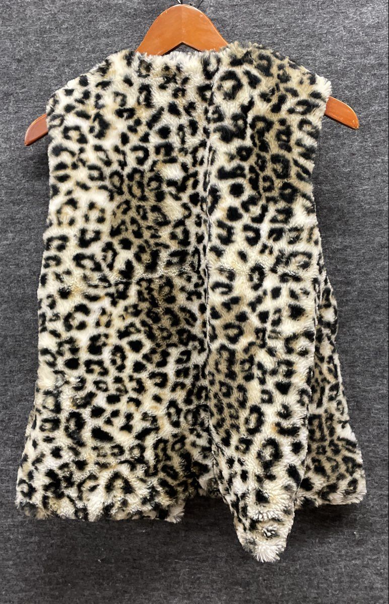 Carmen Marc Valvo Women's Leopard Print Faux Fur Open Front Vest NWT Sz S