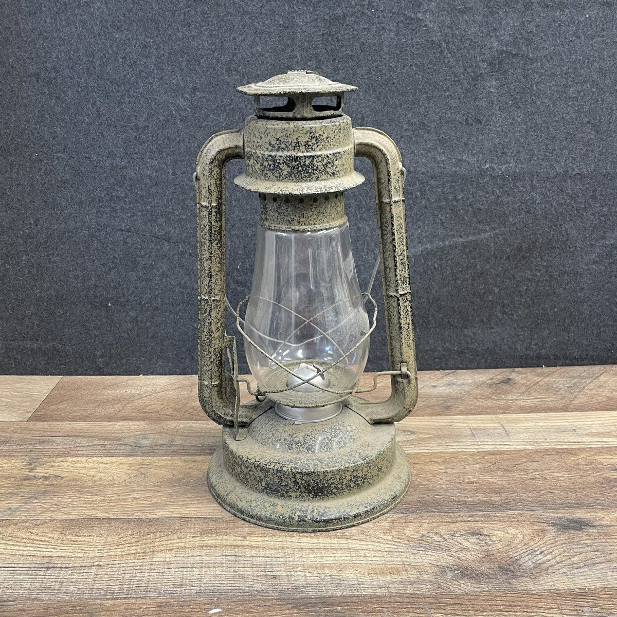 Vintage Style Dietz Blizzard Lantern