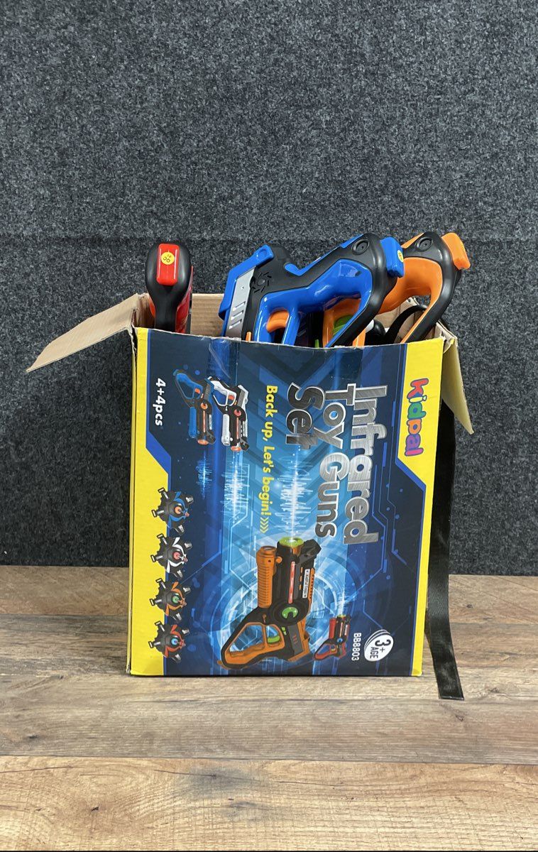 KidPal Infrared Laser Tag Toy Gun & Vest Set 4-Player Pack