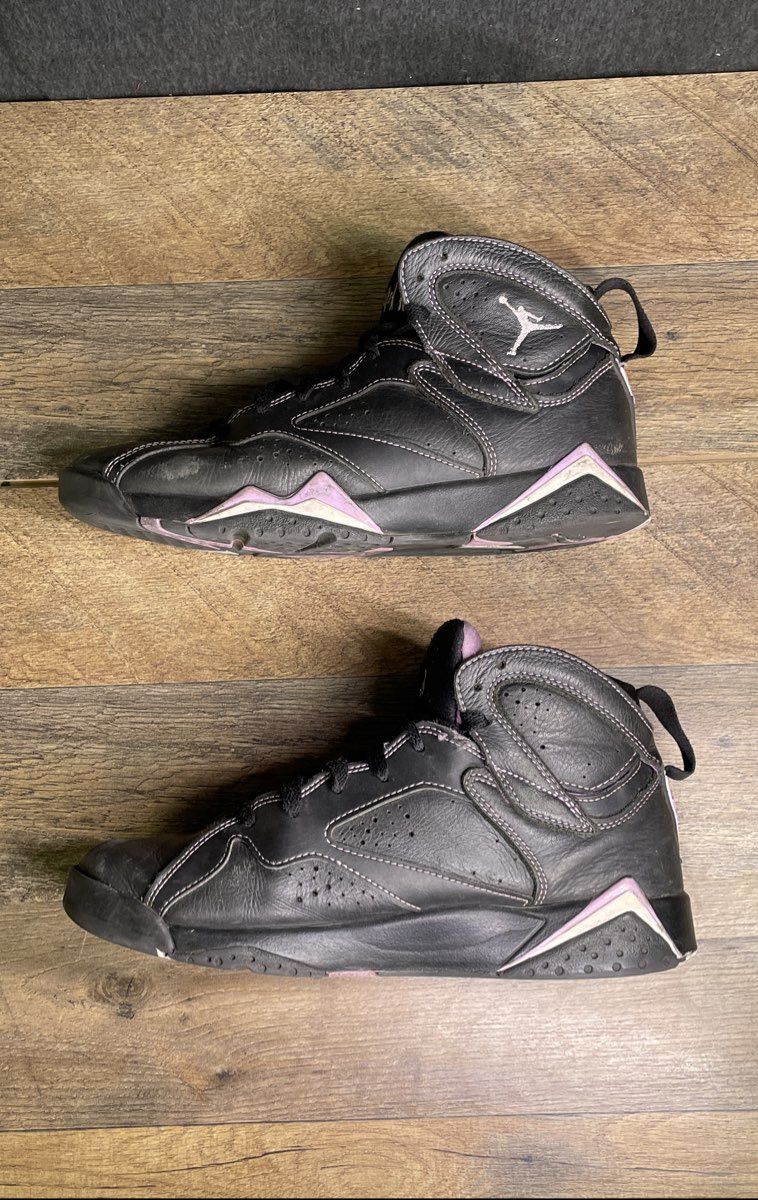 Children's Nike Air Jordan 7 Retro GS Purple/Black Sneakers Size 7Y