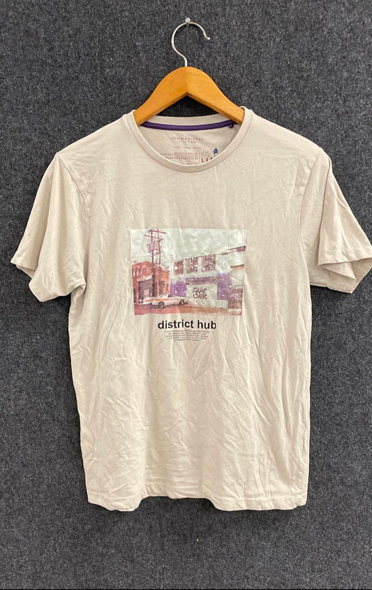 Denim & Flower Ricky Singh Men's Tan District Hub Graphic Print T-Shirt Sz M