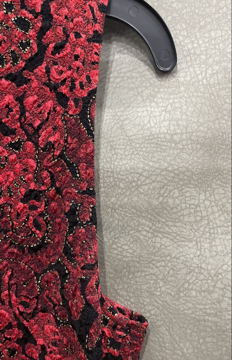 Vintage Y2K Connected Apparel Women's Red Gold Metallic Floral Textured Top Sz S
