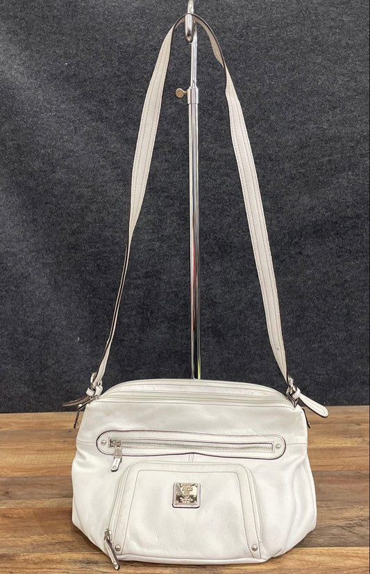 Tignanello White Pebbled Leather Crossbody Shoulder Bag Silver Hardware Zip
