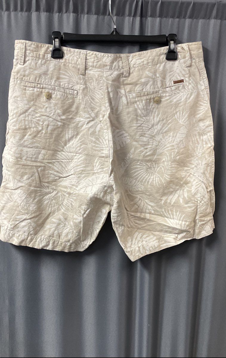 Chaps Men's Beige Tropical Palm Print Linen Blend Shorts Size 36