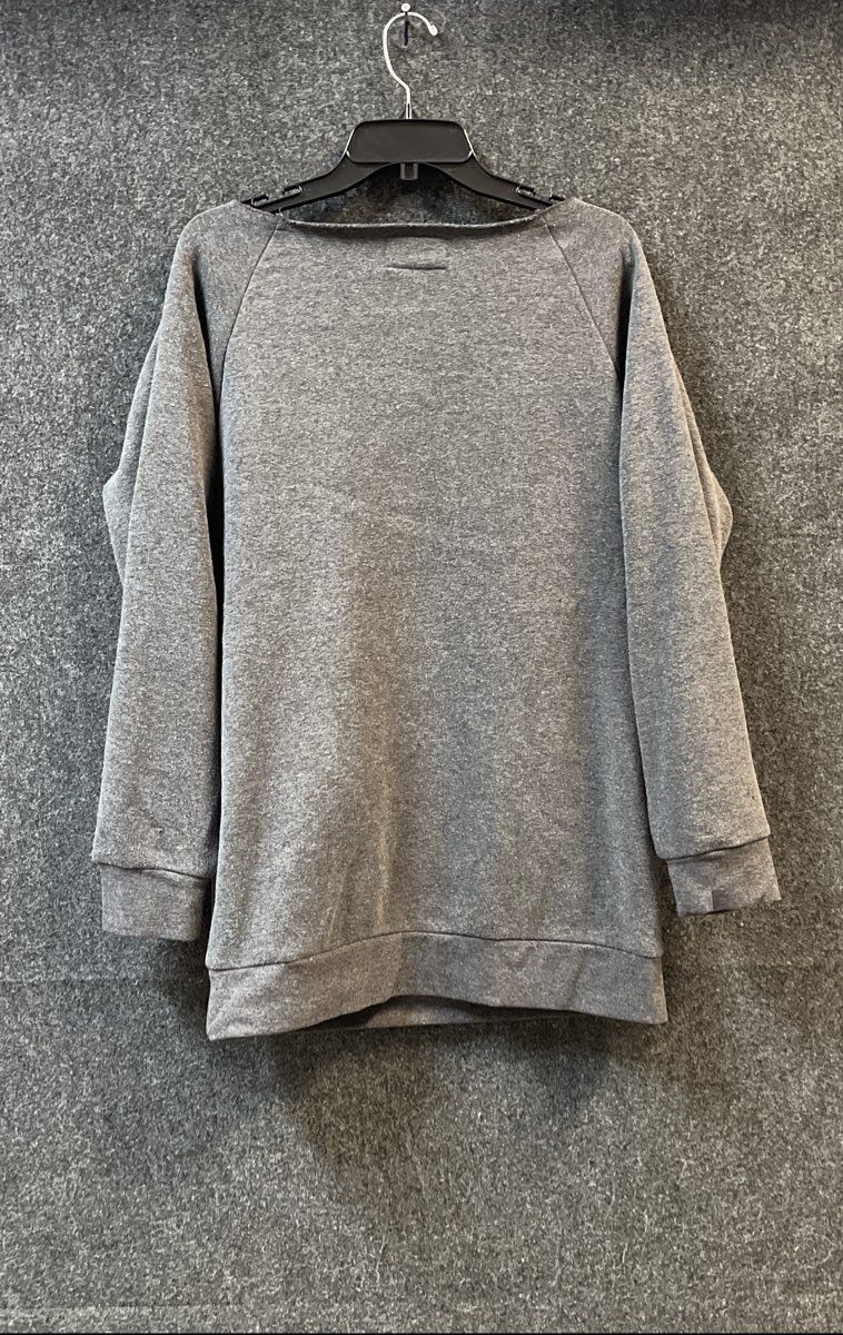 Beautiful Disaster Women's Gray Raw Edge Graphic Pocket Sweater Sz XL