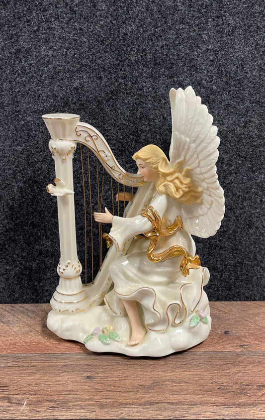 Vintage Ceramic Angel Harp Music Box Figurine Wind Beneath My Wings Candle