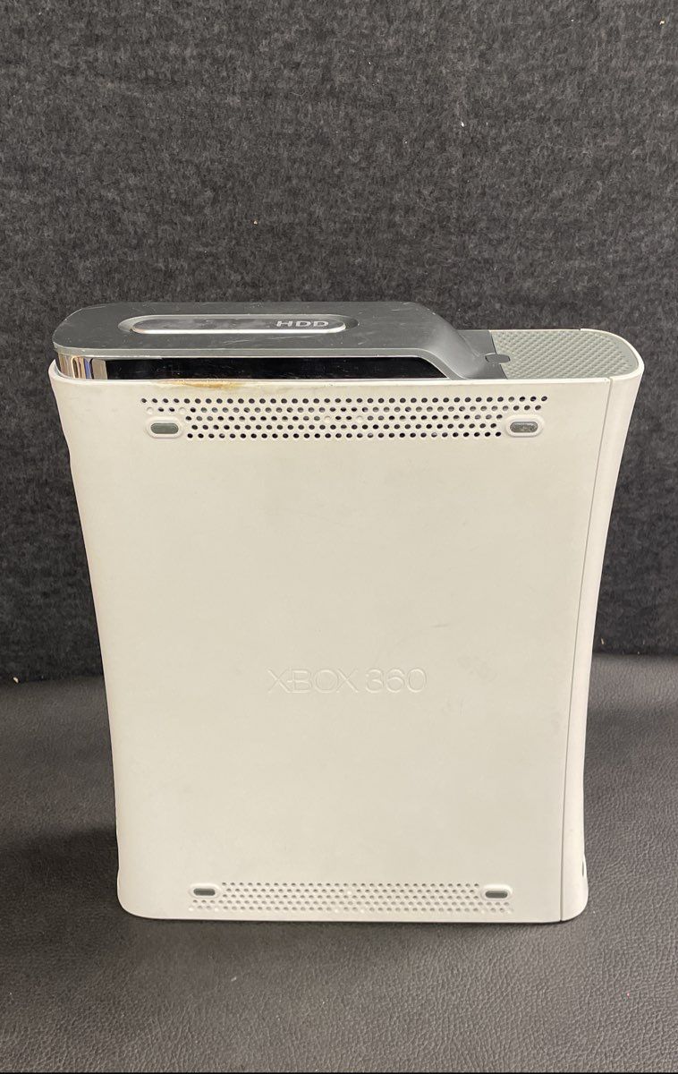 Xbox 360 Console *FOR PARTS*