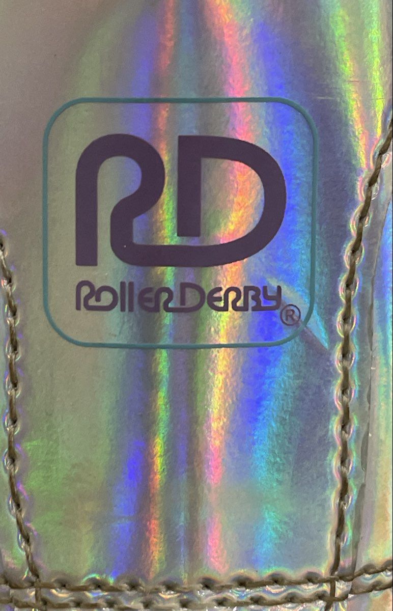 Roller Derby Pixie Youth Roller Skates Adjustable Size 3-6 Silver Holographic