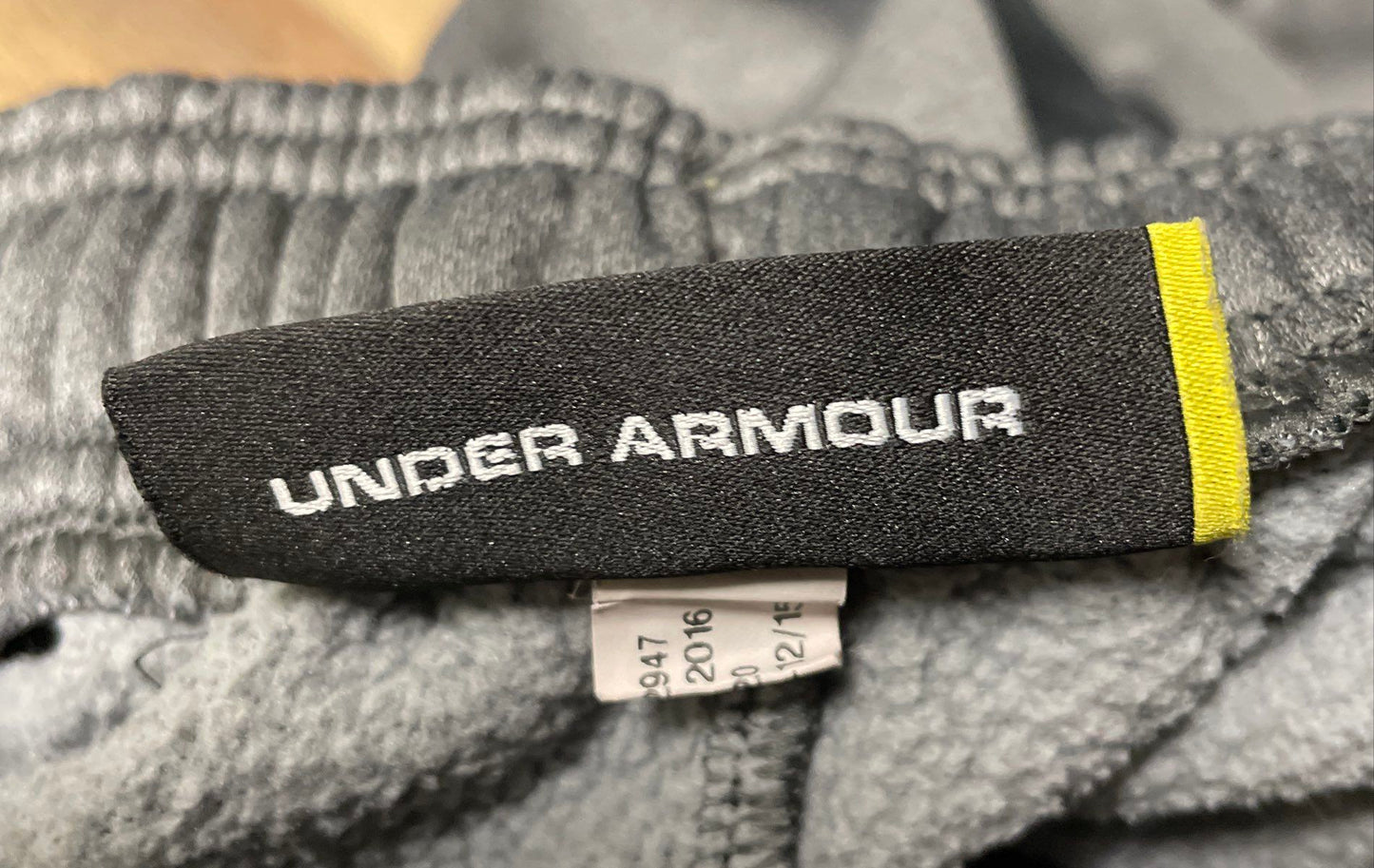 Under Armour Men's Gray Black Side Stripe Loose Fit Fleece Track Sweatpants Sz M