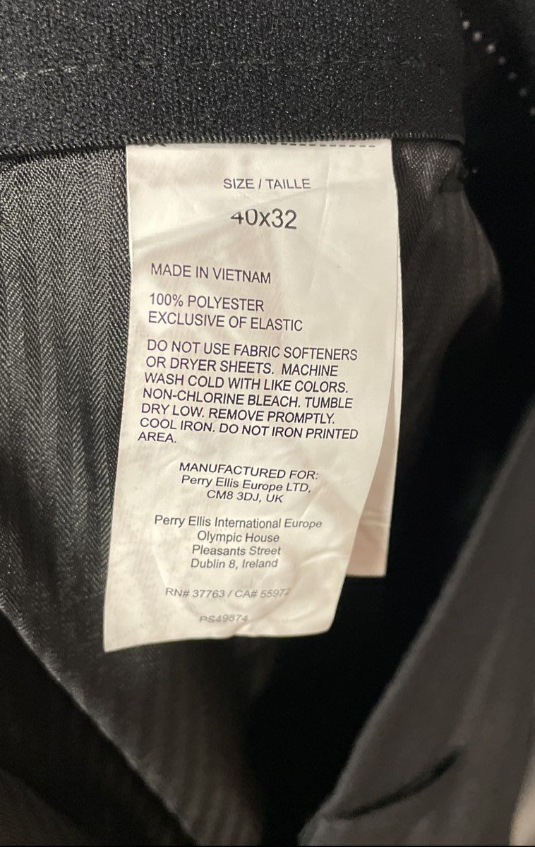Perry Ellis Portfolio Black Travel Luxe Classic Fit Pleated Pants 40x32 NWT