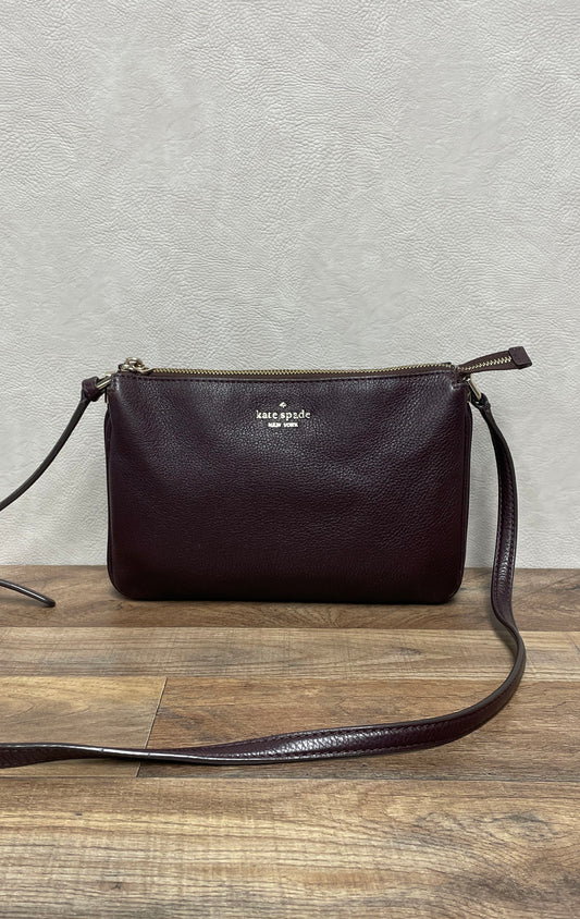 Kate Spade Burgundy Pebbled Leather Crossbody Wristlet Bag Gold Tone Hardware