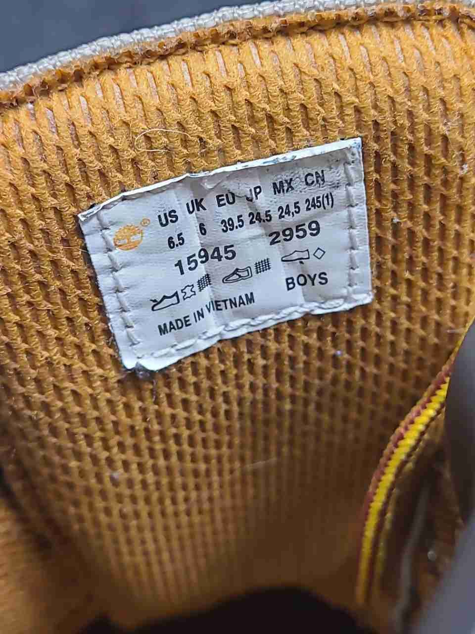 Timberland 15945 Mid Field Boots Wheat Grey Mesh Size 6.5 Boys Women's 8