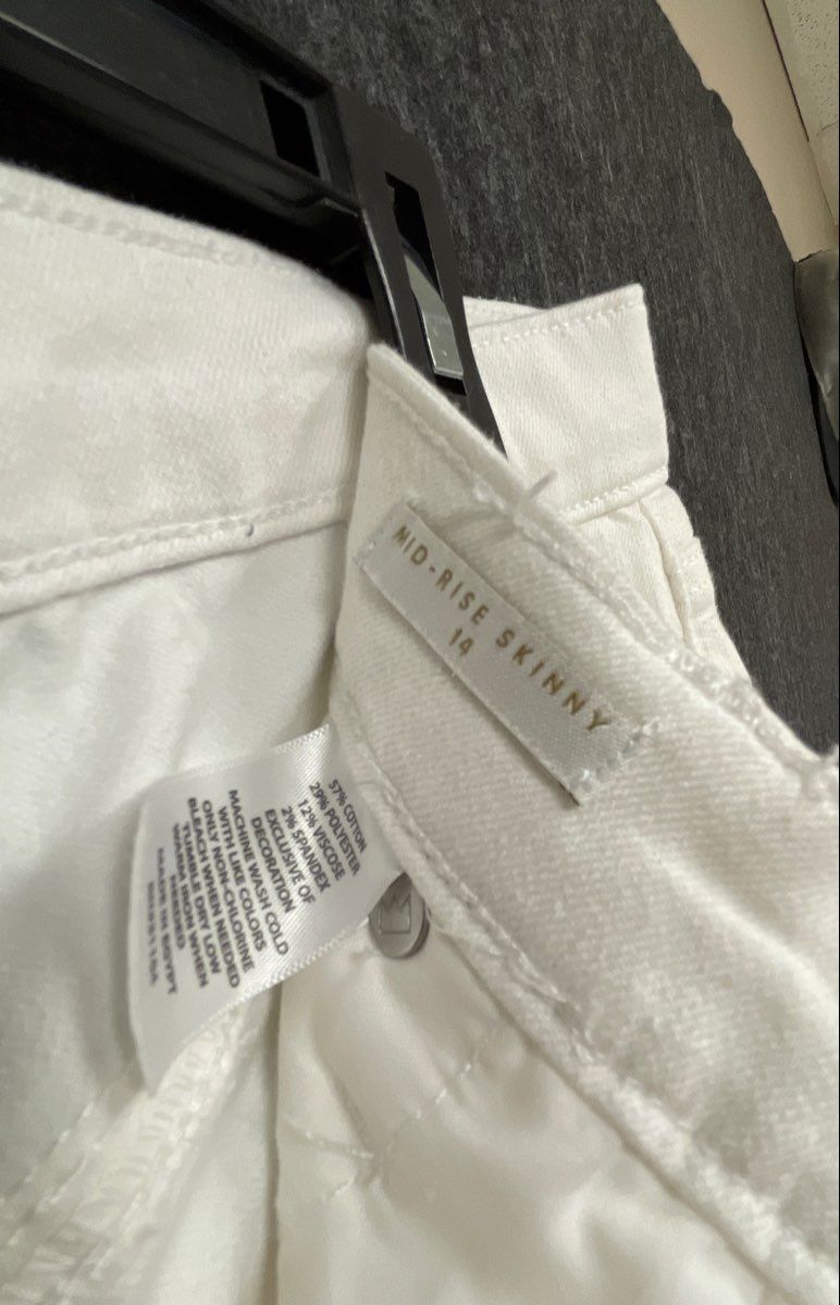 Crown & Ivy Women's White Mid-Rise Skinny Jeans Sz 14
