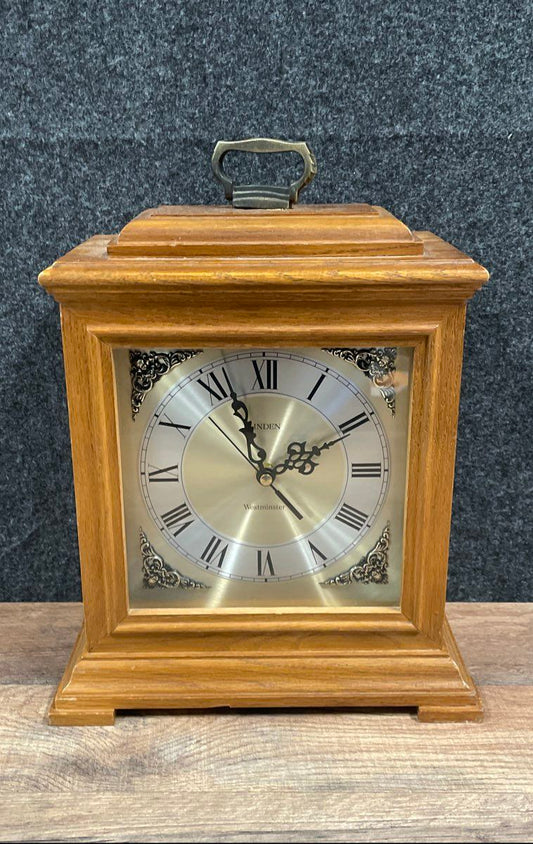 Vintage Linden Westminster Chime Mantel Clock Wood Case Quartz Roman Numerals