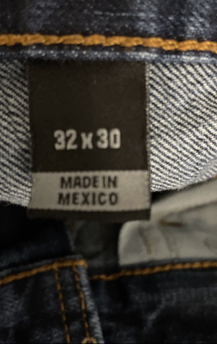 Carhartt Men's Relaxed Fit Jeans Dark Wash Blue Denim Workwear 32x30