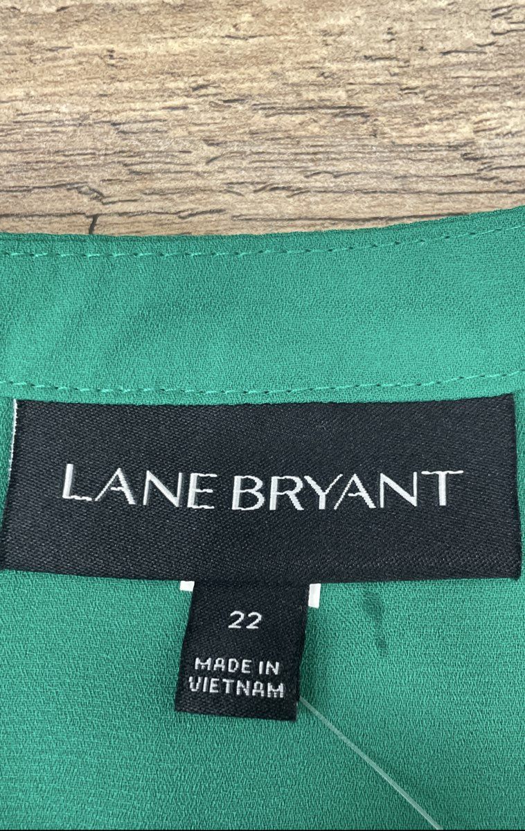 Lane Bryant Women's Green Sheer Short Sleeve Draped V-Neck Blouse NWT Plus Sz 22