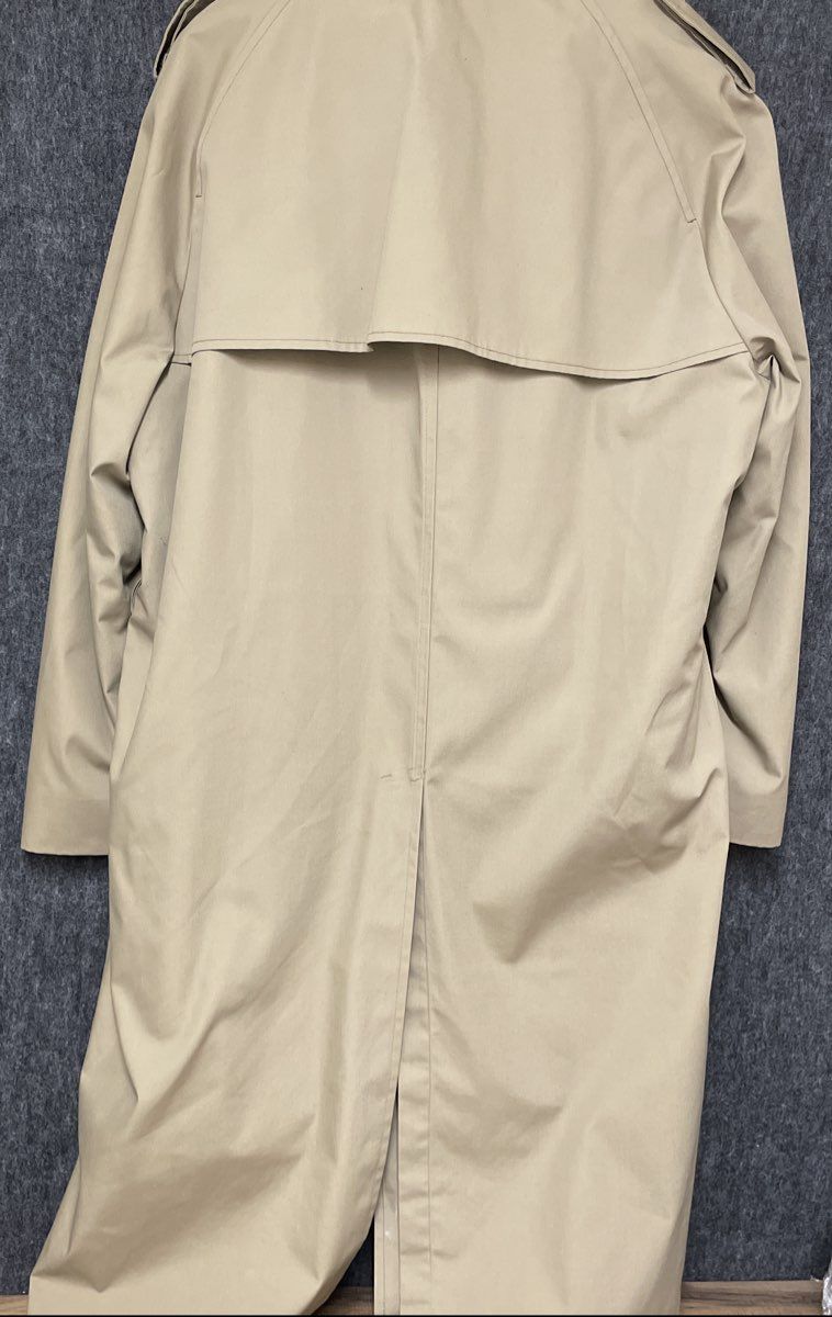 Vintage 90s London Fog Men's Tan Double Breasted Trench Coat Made in USA Sz 44R