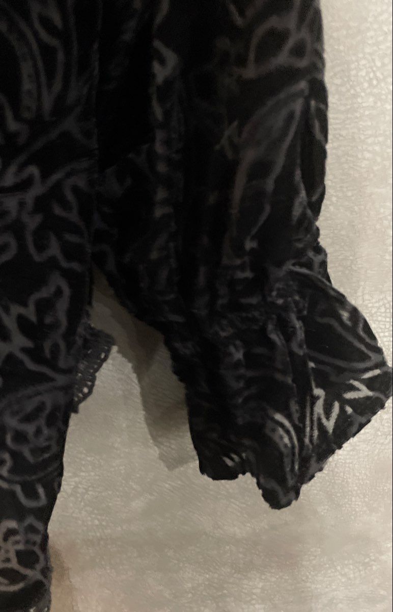 Tantrums Women's Black Burnout Velvet Floral Damask Blouse Ruffle Cuffs Sz XL