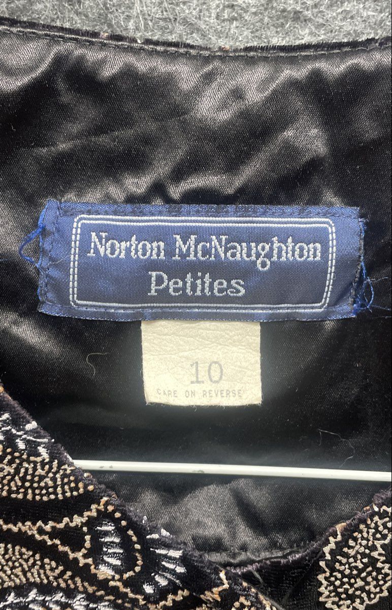 Vintage 90s Norton McNaughton Petite Velvet Paisley Evening Jacket Sz 10
