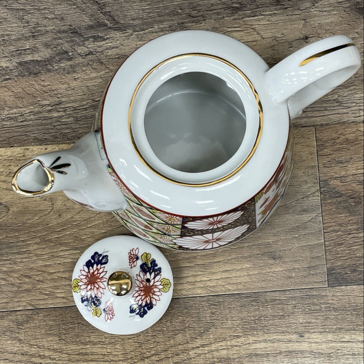 Vintage-Imari Ware-Style Teapot