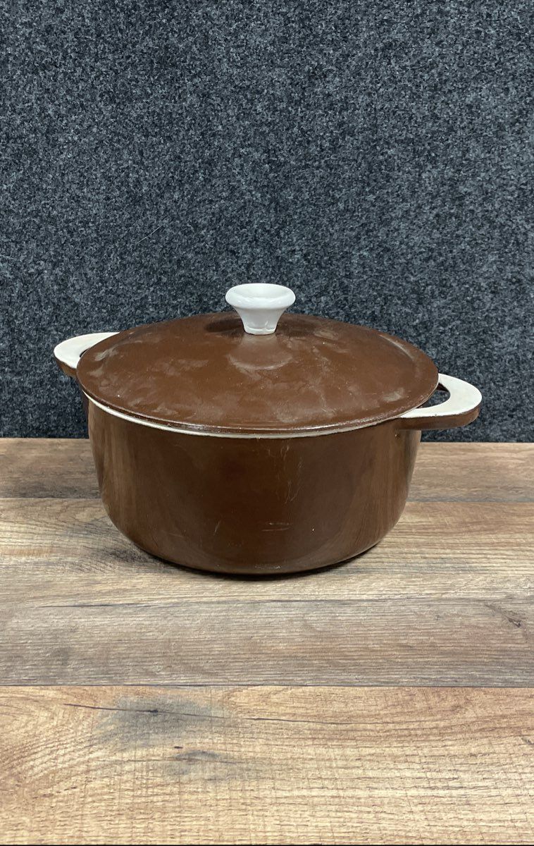 Descoware Brown/ White R0-8 3.5Qt. Baking Casserole Dish