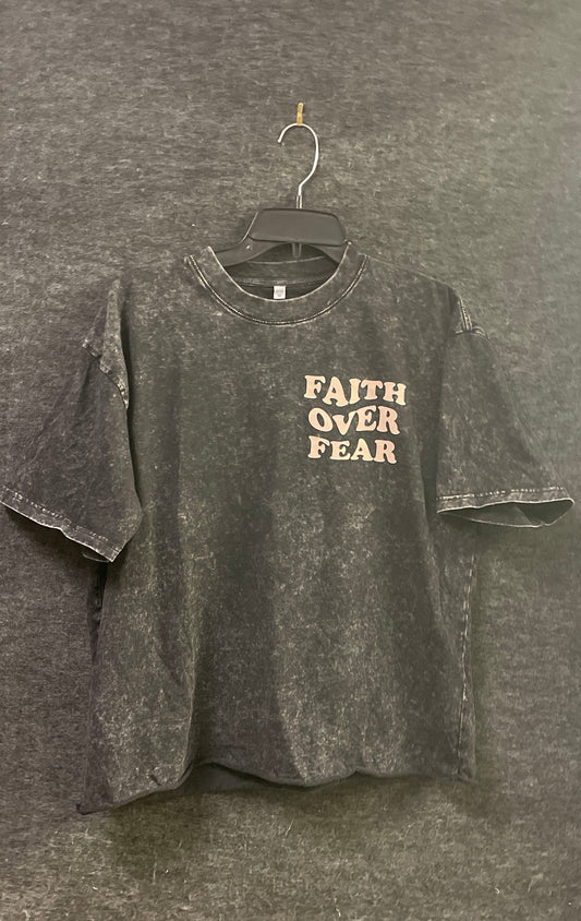 Faith Over Fear Men's Acid Wash Black Christian Graphic T-Shirt Religious Sz M